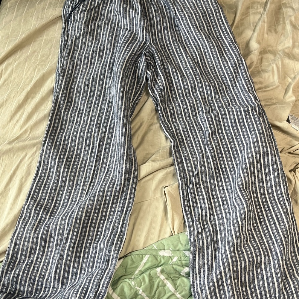 Briggs Striped White and Blue Pants